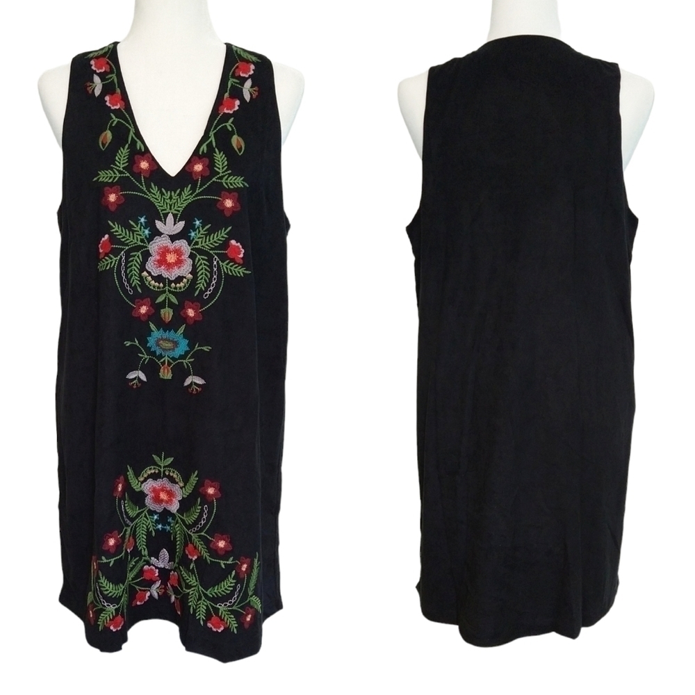 Umgee NWT Faux Suede Floral Embroidered Shift Mini Dress Black Boho